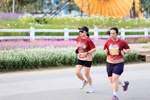 BIB: 
                            <button type="button" onclick="openModal(27853892)" class="btn btn-primary btn-sm float-right btn-popup" data-toggle="modal" data-target=".modal-high-quality">
                        <i class="fas fa-shopping-cart"></i> Add to Cart
                    </button>
                                            <button type="button" onclick="isThisMe(27853892, true)" class="btn btn-success btn-sm float-right btn-popup btn-isme hidden" data-toggle="tooltip" data-placement="bottom" title="นี่คือรูปของคุณใช่ไหม คลิกที่นี่เพื่อเอาเข้าอัลบั้ม">
                        <i class="fas fa-plus"></i> Add to album
                    </button>
                    <button type="button" onclick="isThisMe(27853892, false)" class="btn btn-warning btn-sm float-right btn-popup btn-isnotme hidden">
                        <i class="fas fa-ban"></i> Remove from album
                    </button>